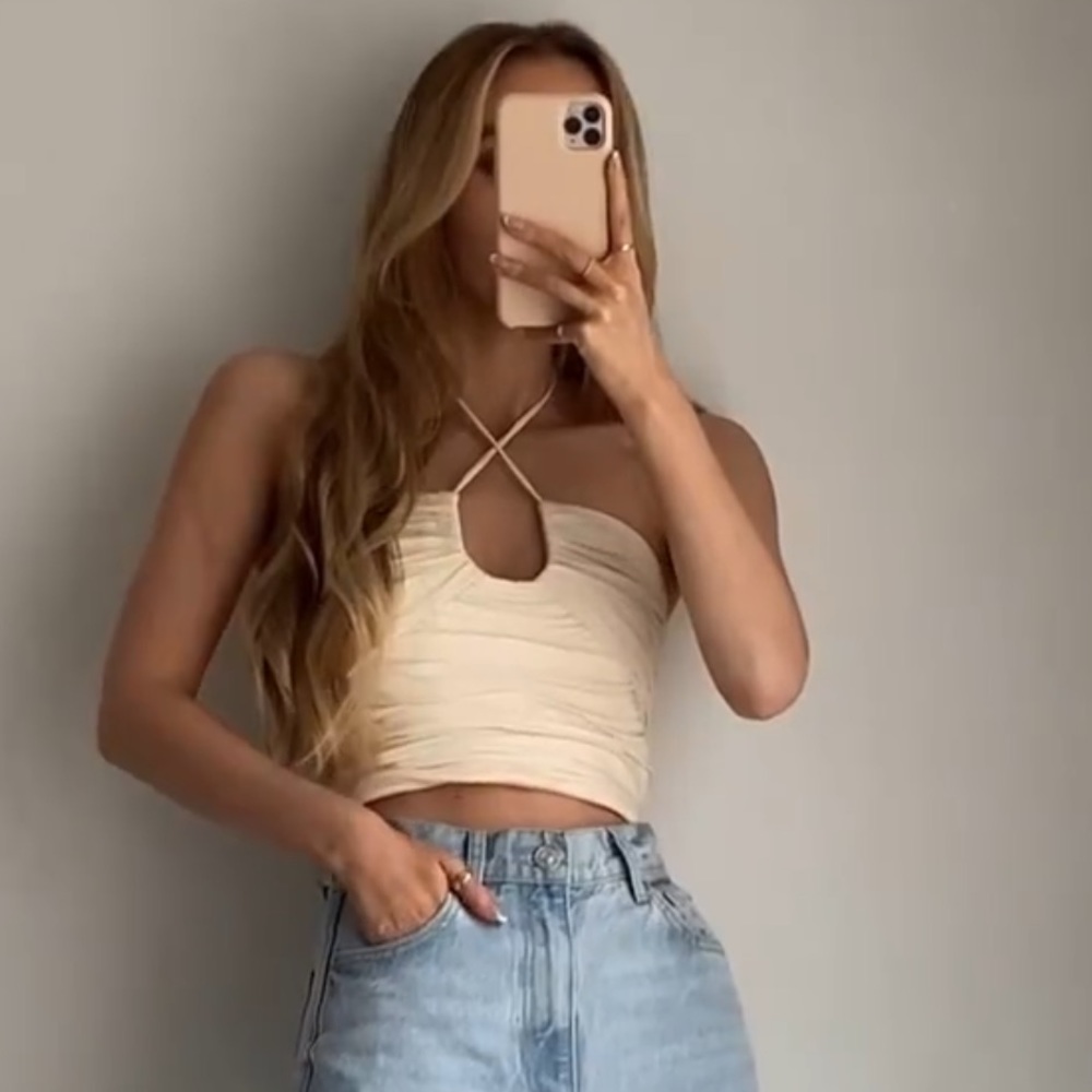 𝗡𝗪𝗧 𝗭𝗮𝗿𝗮 • Special Edition Draped Crop Top Front Opening Vanilla XS S
